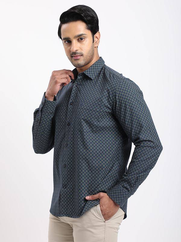 Men Printed Full Sleeve Cotton Shirt
