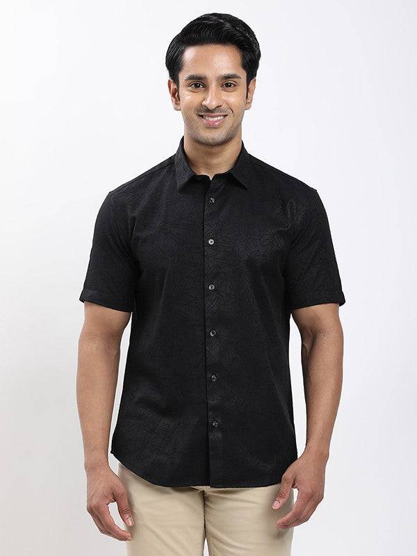 Men Solid Half Sleeve Cotton Blend Shirt