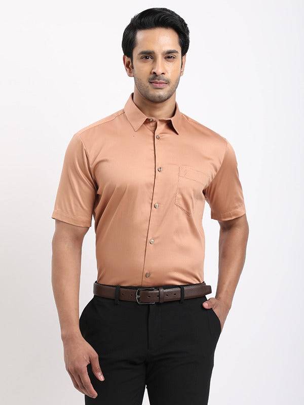 Men Solid Half Sleeve Cotton Stretch Shirt
