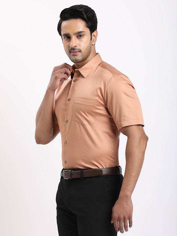 Men Solid Half Sleeve Cotton Stretch Shirt