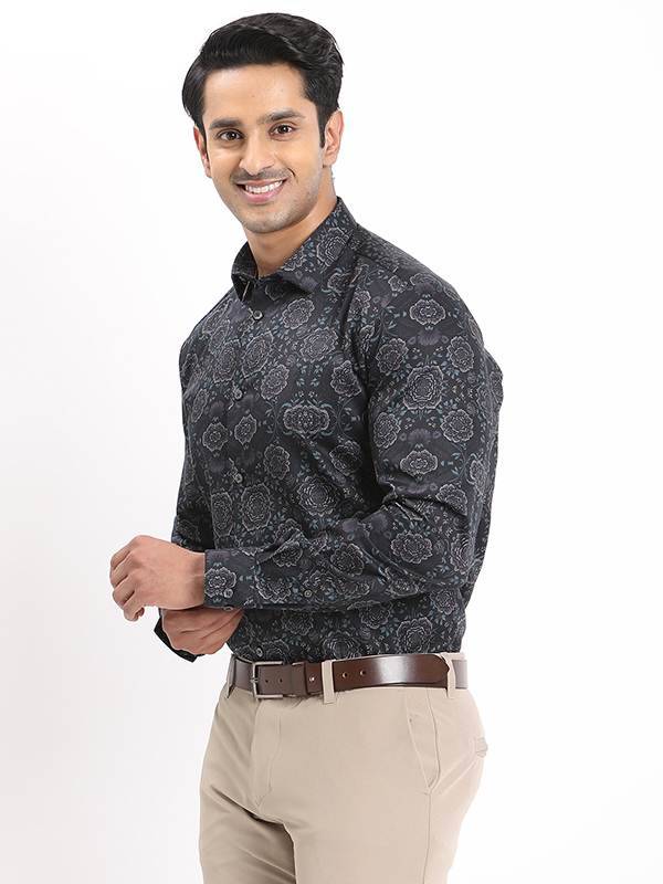 Men Printed Full Sleeve Cotton Shirt