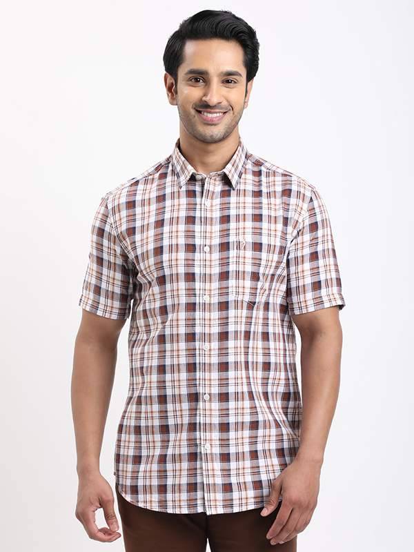 Men Checked Half Sleeve Cotton Shirt
