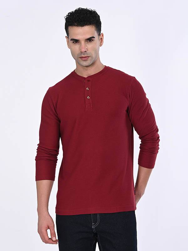 Men Solid Henley T-Shirt