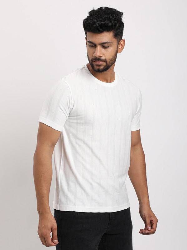 Men Solid Crew Neck T-Shirt