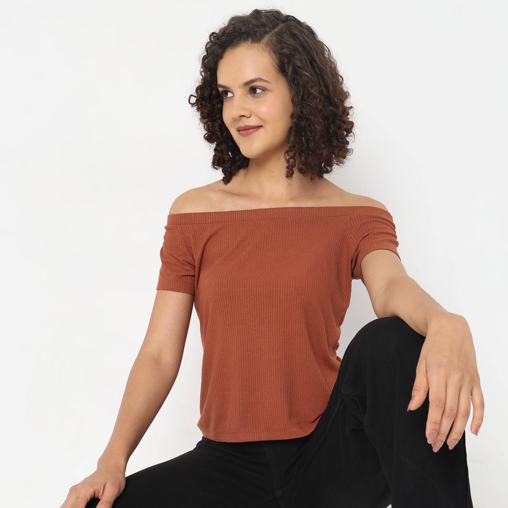 Knitted Solid T-Shirt