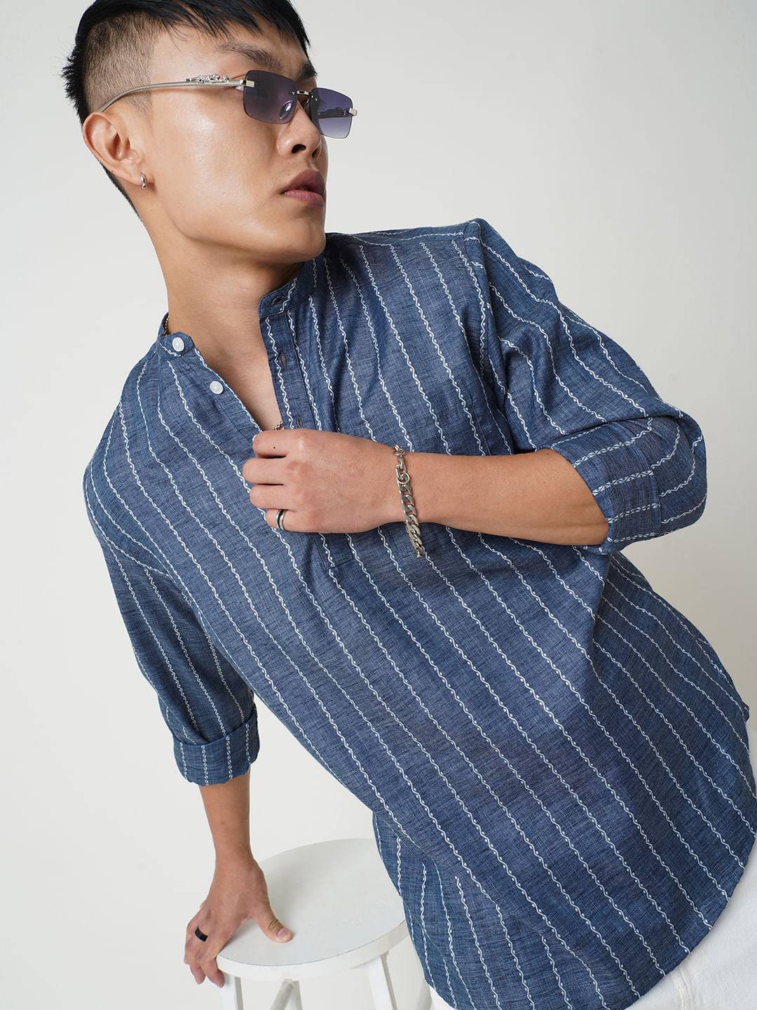 Navy Blue Dobby Striped Kurta Buy only at ₹659