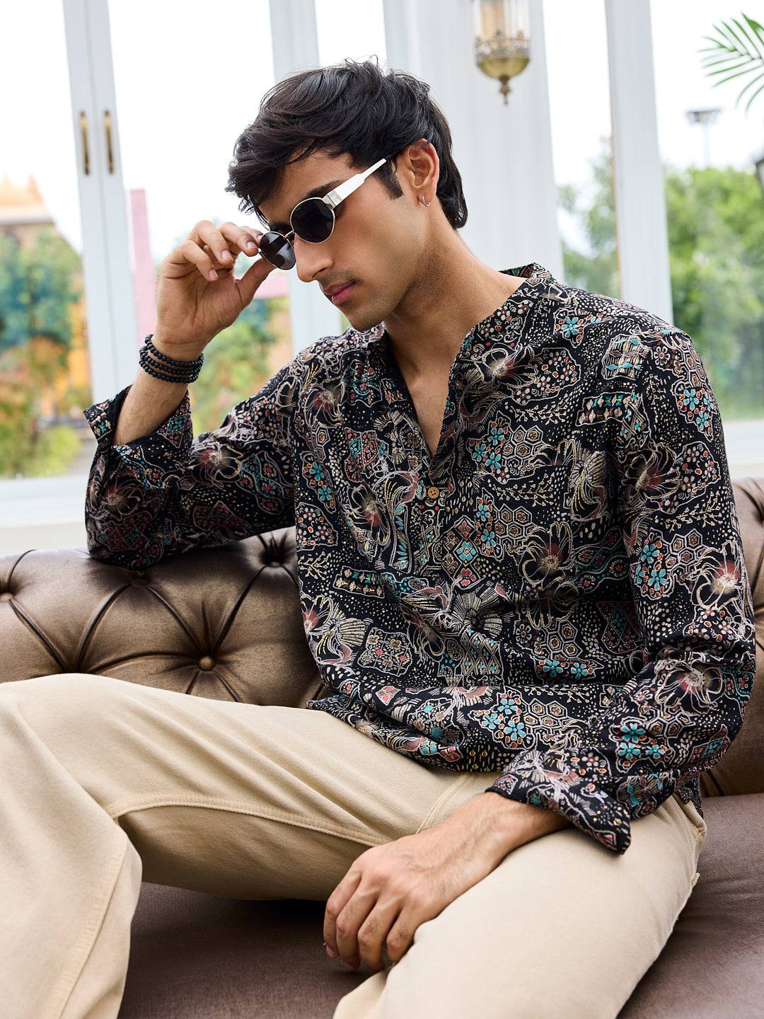 Picturesque Black Foil Printed Kurta Buy only at ₹759