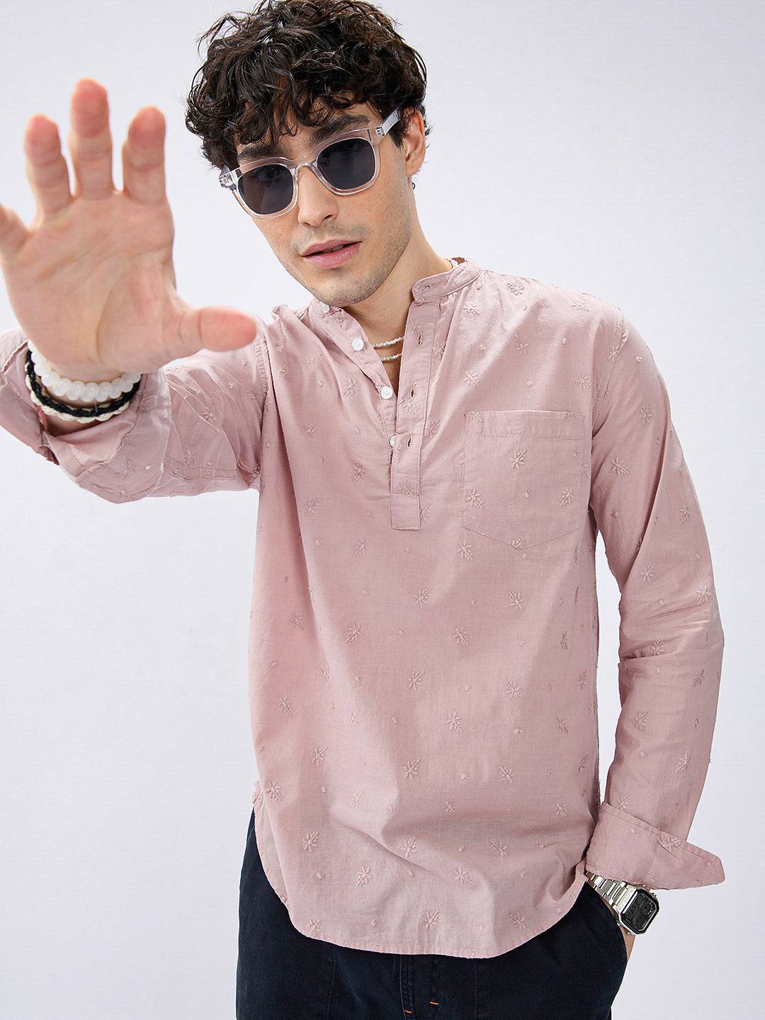 Minimalist Crayola Peach Floral Embroidered Kurta Buy only at ₹759