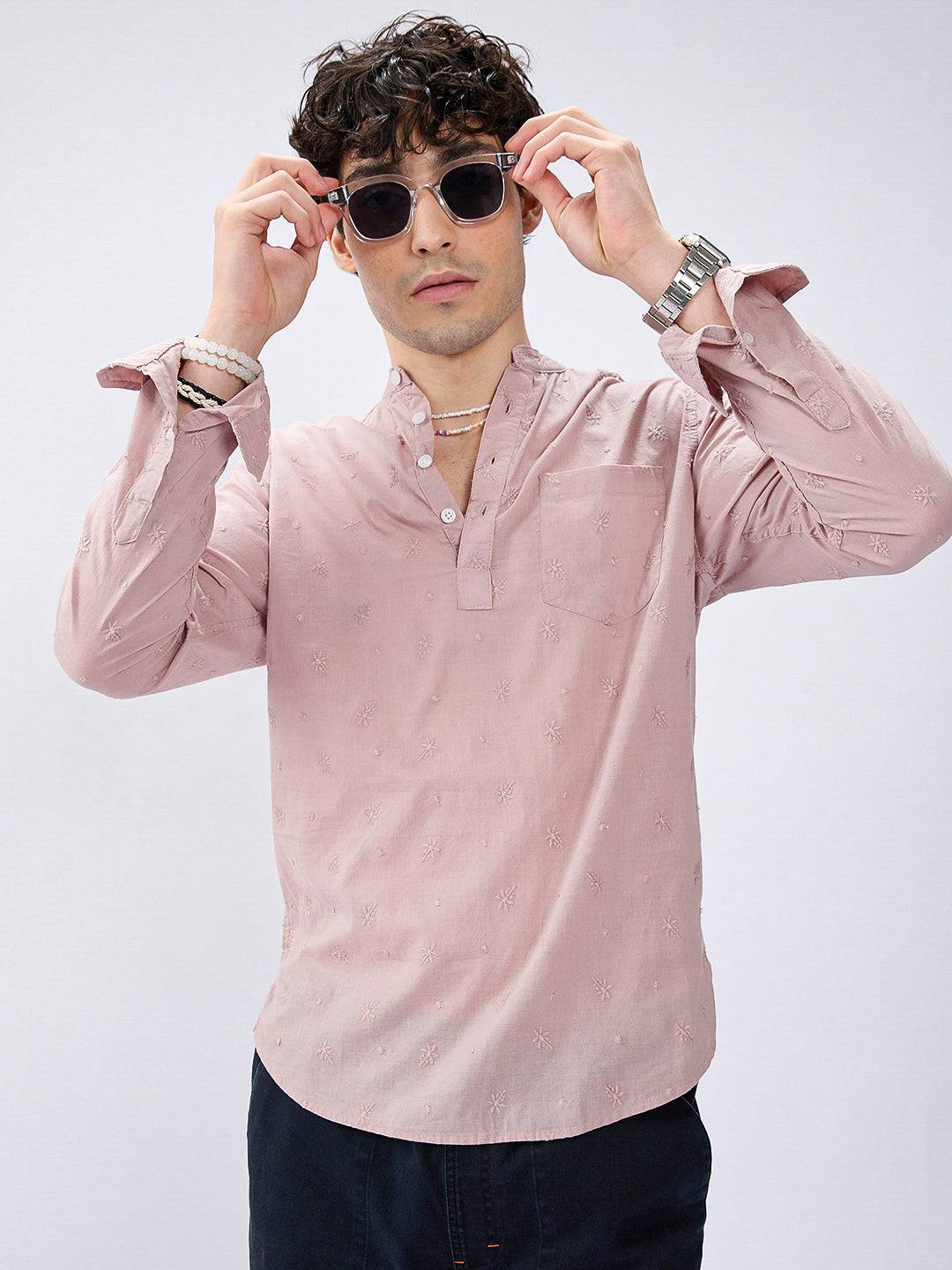 Minimalist Crayola Peach Floral Embroidered Kurta Buy only at ₹759