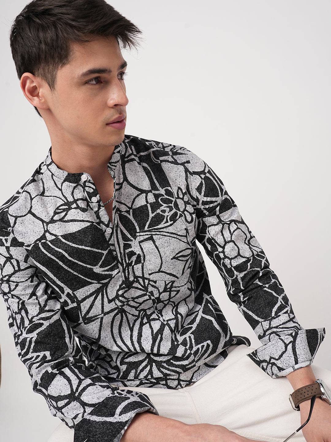 Obsidian Black Abstract Printed Kurta Buy only at ₹524