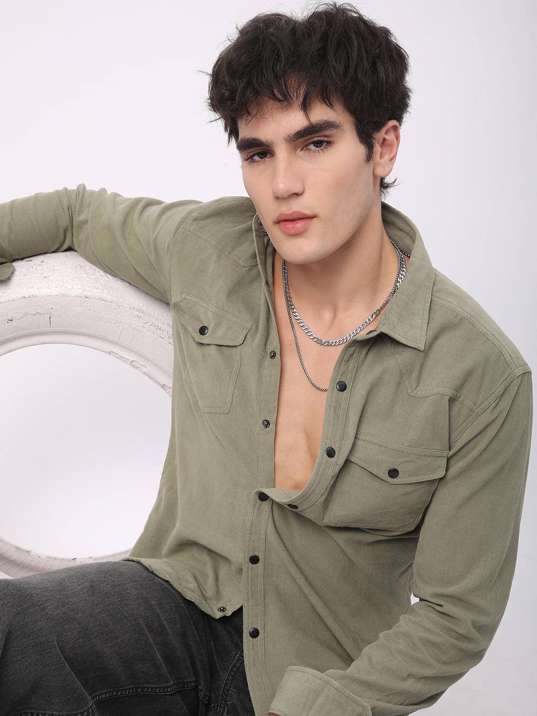 Timeless Olive Double Flap Pocket Corduroy Overshirt Buy only at ₹859