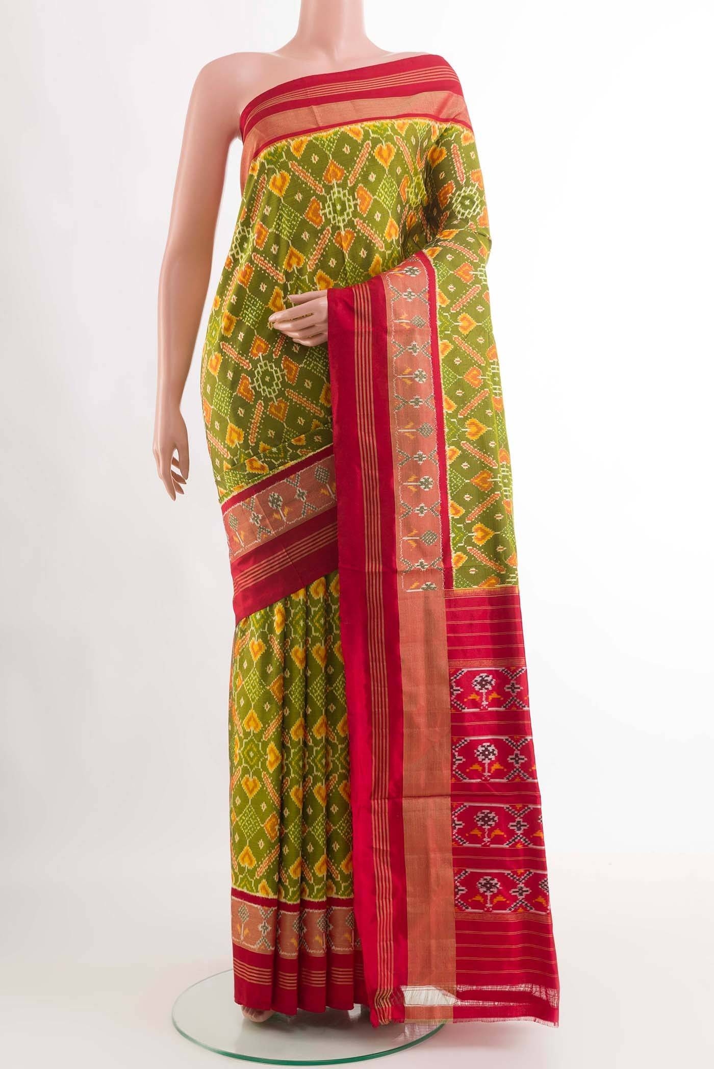 Green Dual Tone Pochampally Silk Saree Buy at ₹21956