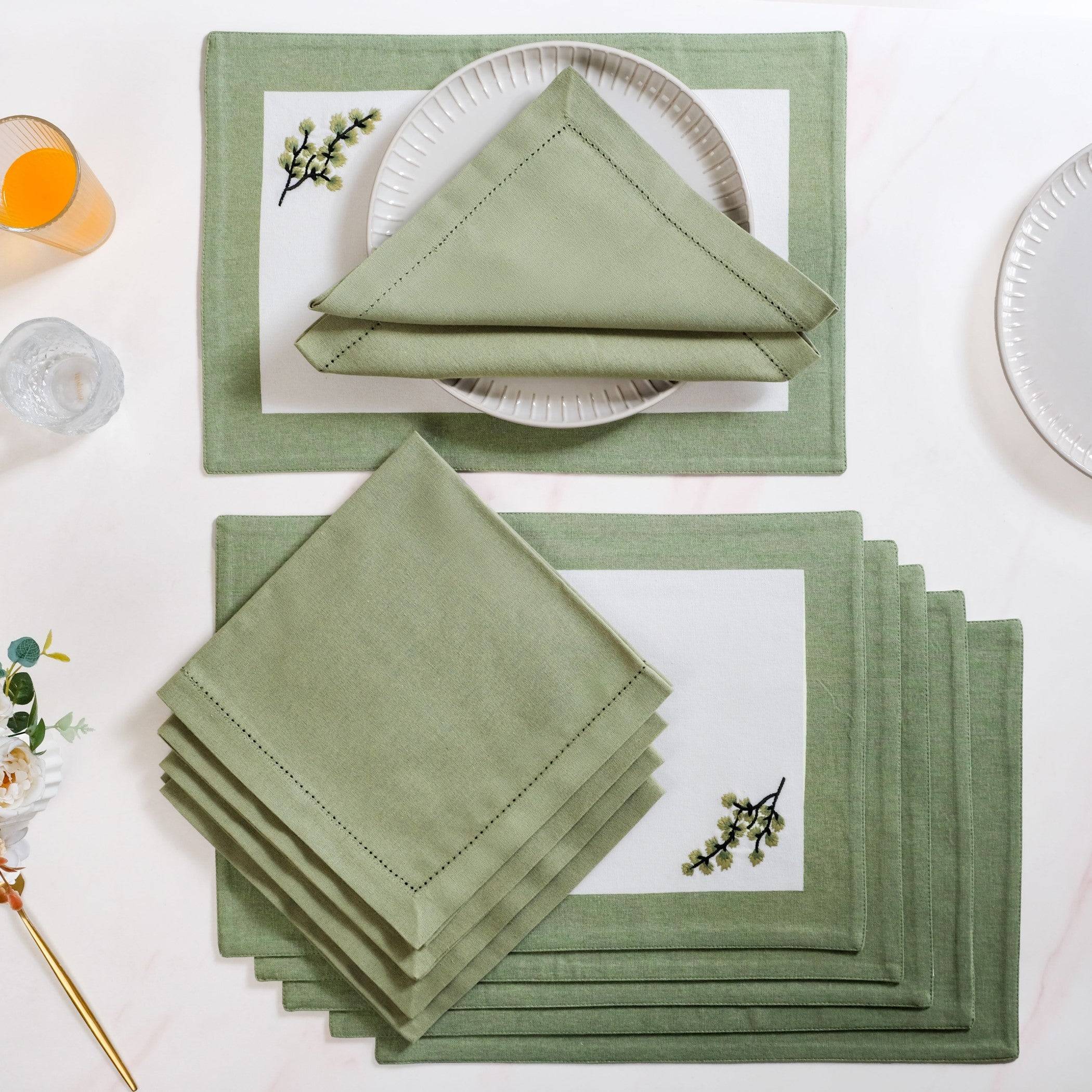 Midori Cotton Table Napkin And Mat Set Of 12 In Sage Green