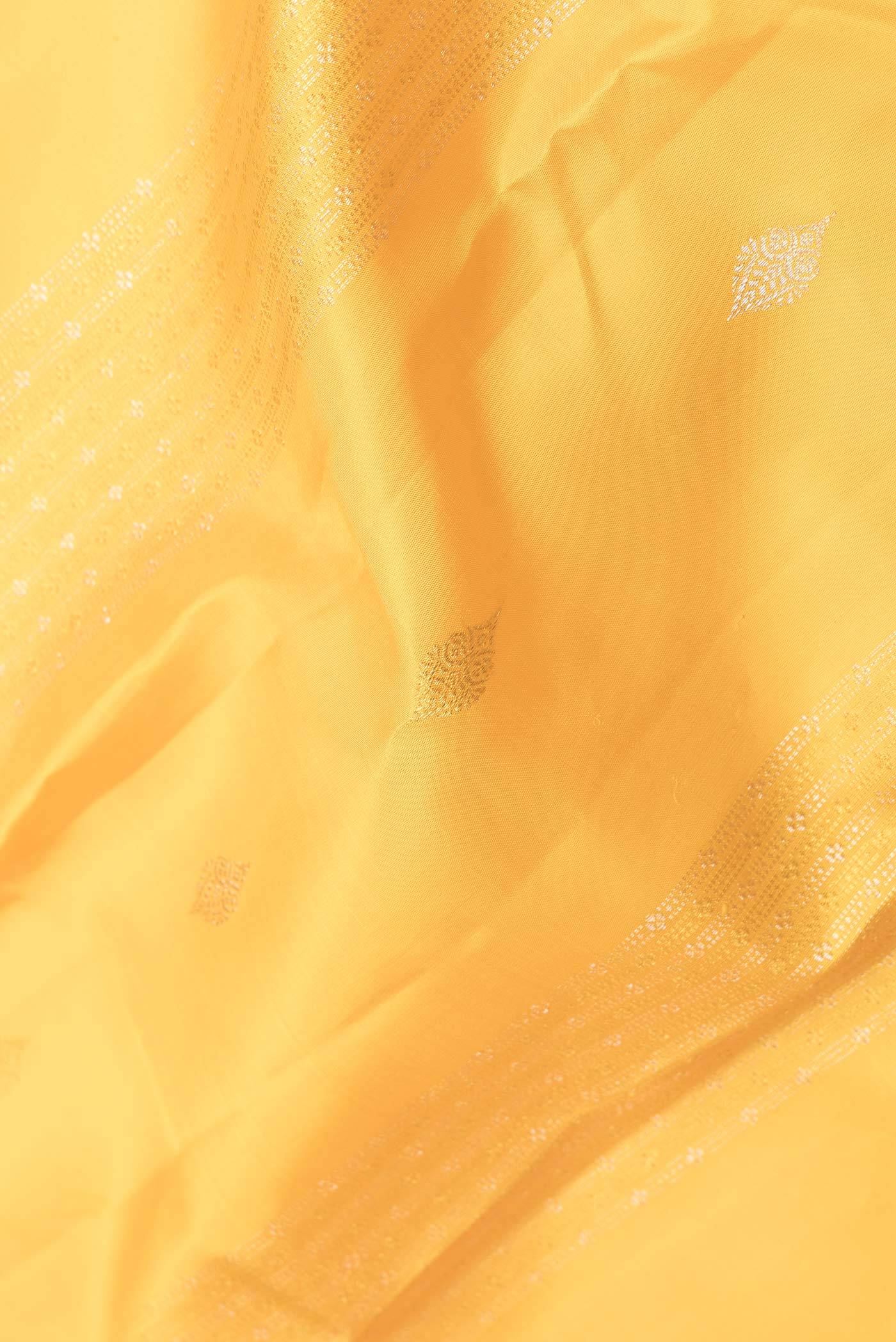 Yellow Dual Tone Kanchipuram Saree Buy at ₹20361