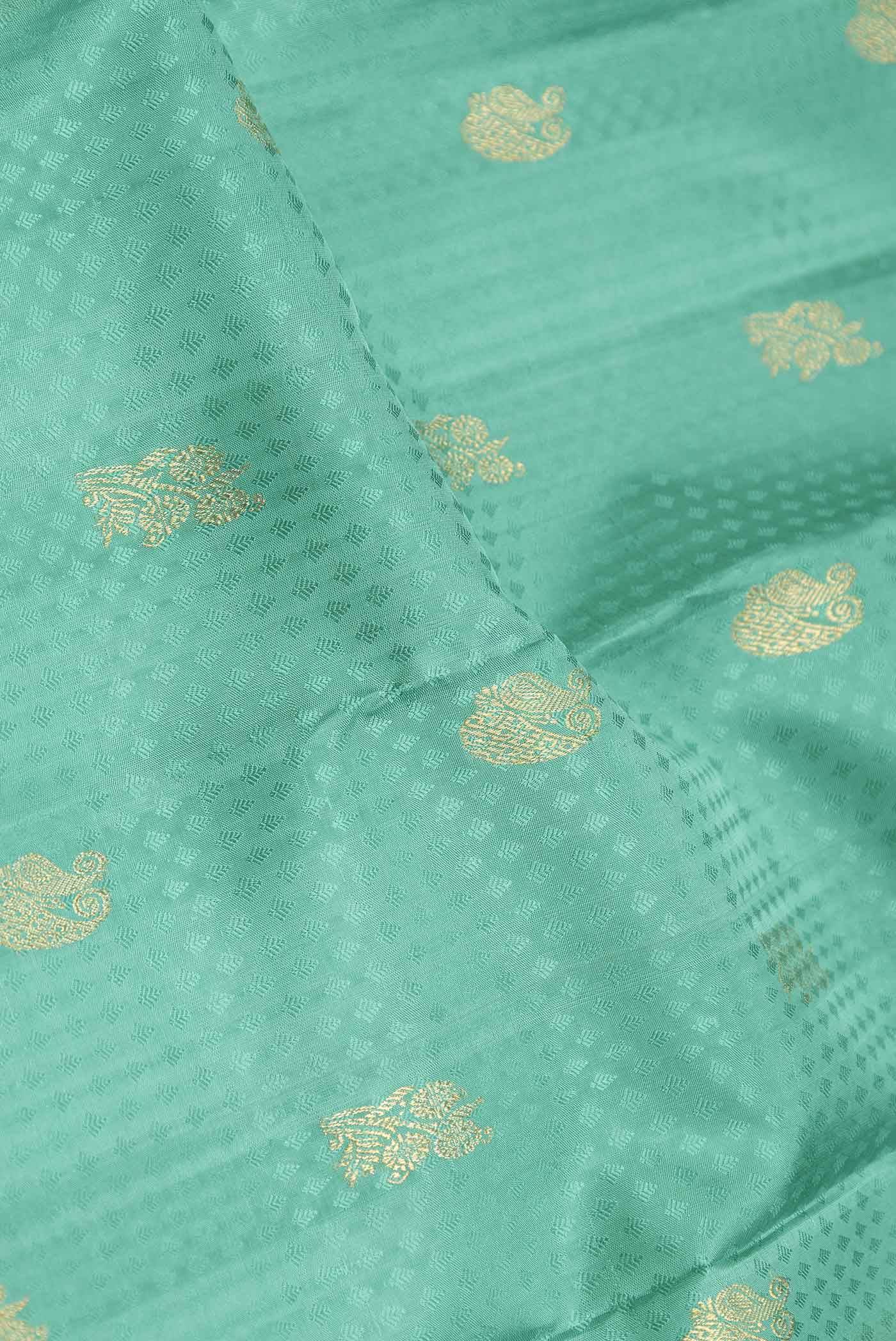 Pure Silk Pure Zari Green Dual Tone Kanchipuram Saree Buy at ₹44180