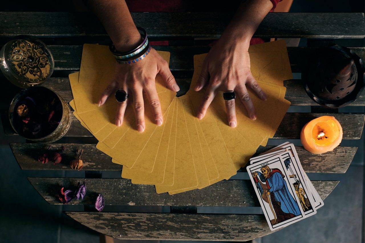 Oracle Card Reader