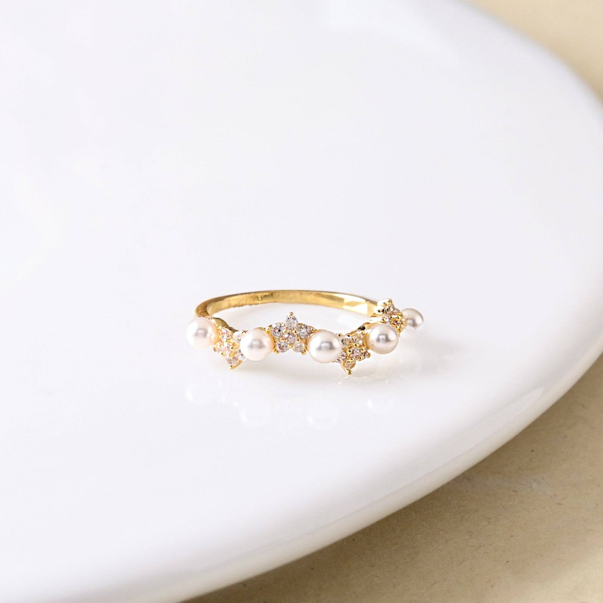Pearl Blooms Gold Ring