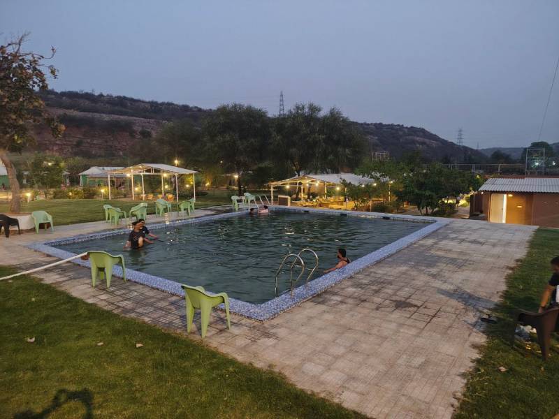 Farm Stay in Faridabad With Pool