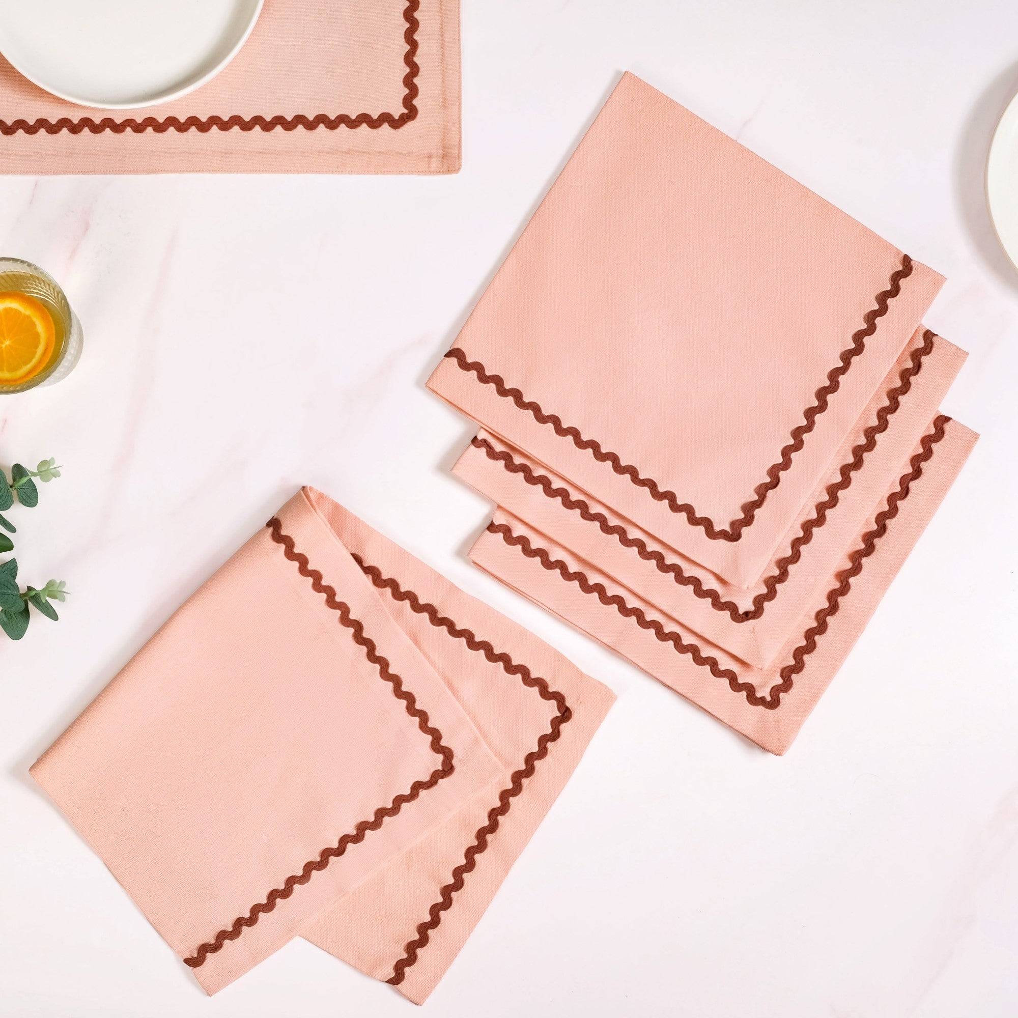 Madeline Peach Cotton Napkin Set Of 4 With Rick Rack