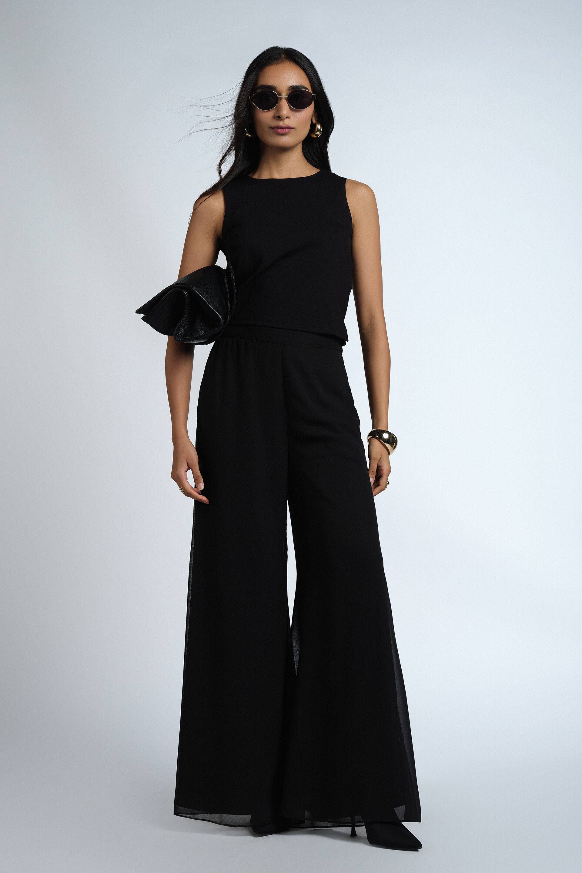 Black Ease Top Buy at ₹1205