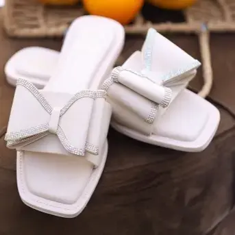 Sandal