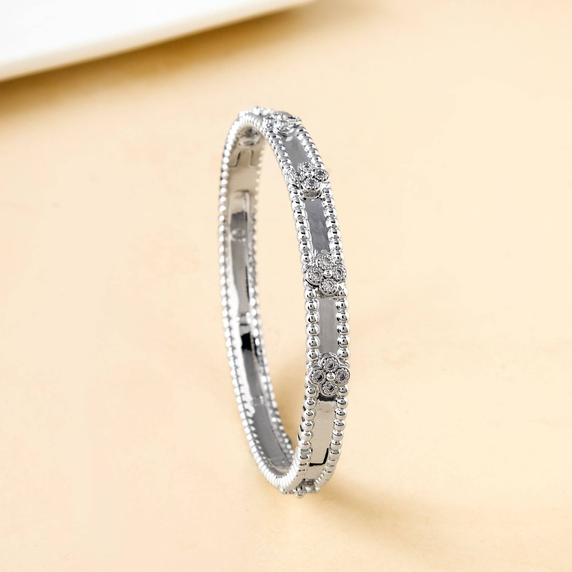 Silver Bloom Metal Bangle