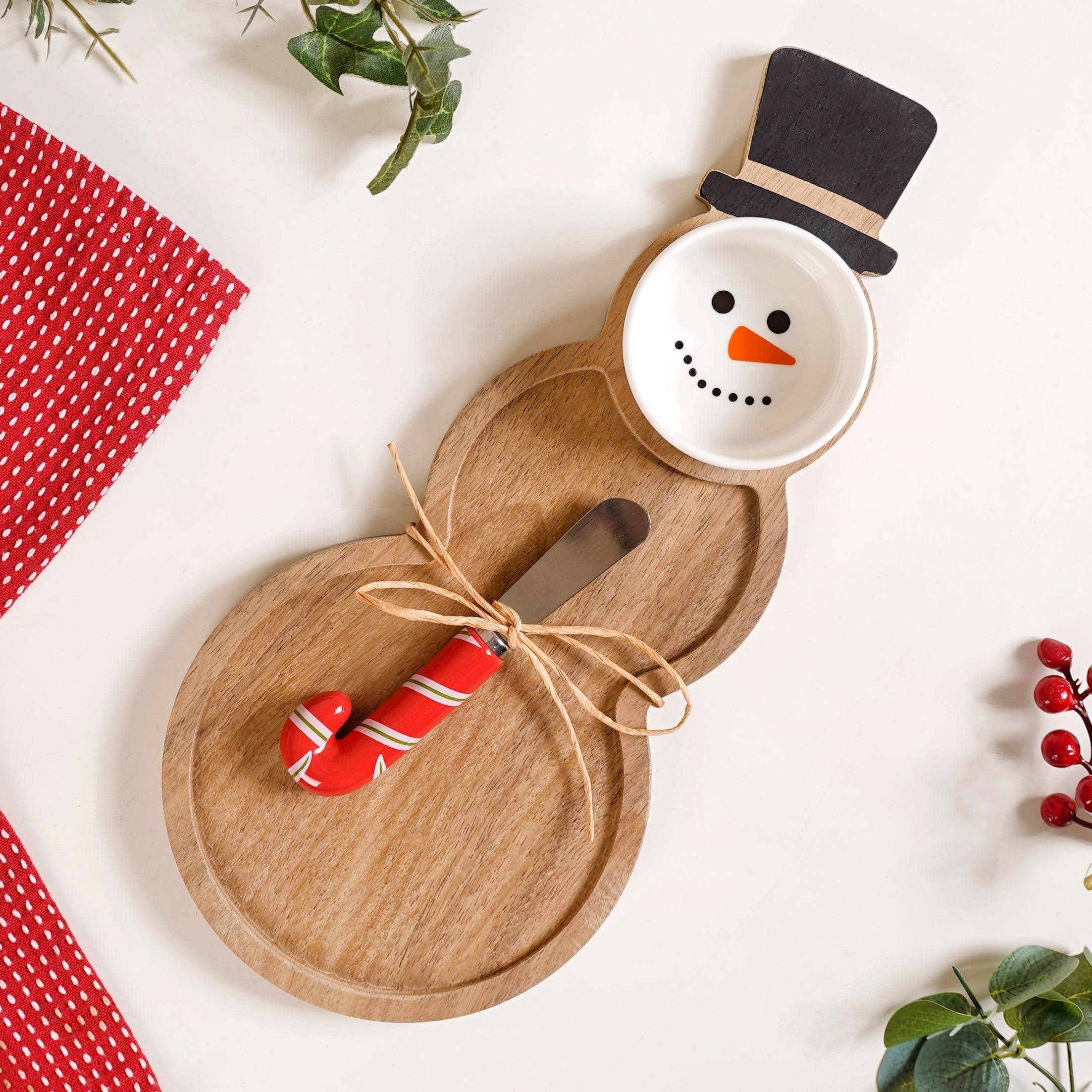 Snowman Bowl Board And Candy Cane Knife Set Of 3 buy only at ₹1350