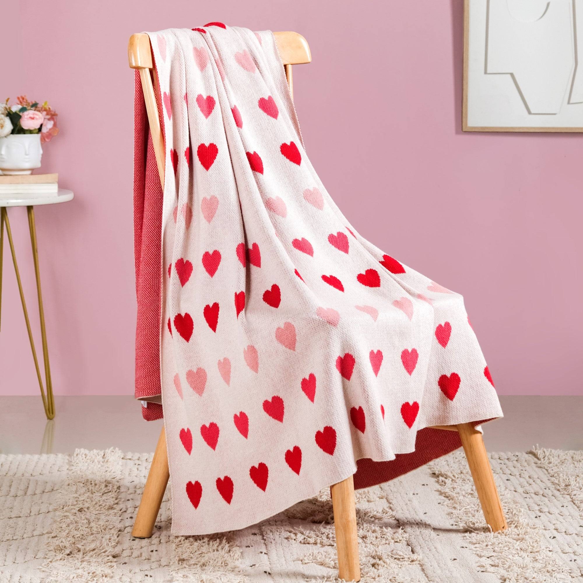 Knitted Throw Hearts