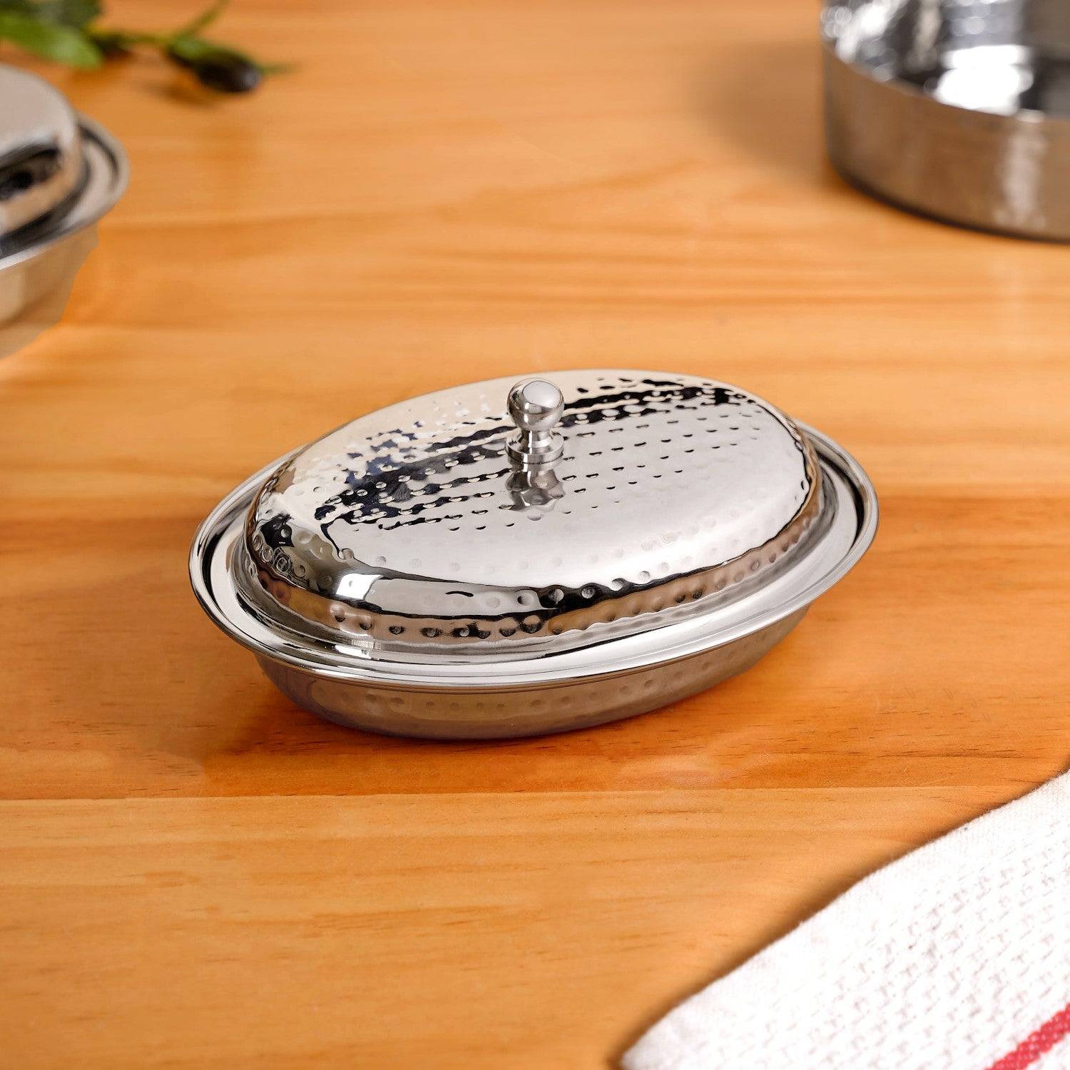 Stainless Steel Retro Serveware For Curries 350ml buy only at ₹625