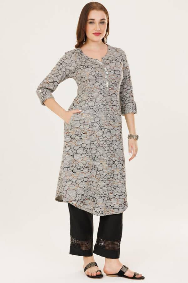 Grey Knitted Printed Winter Kurti