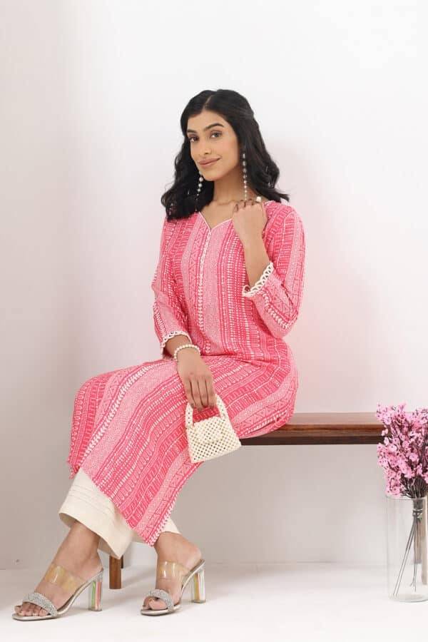 Pink Printed Moss Crepe Kurti with V-Neck