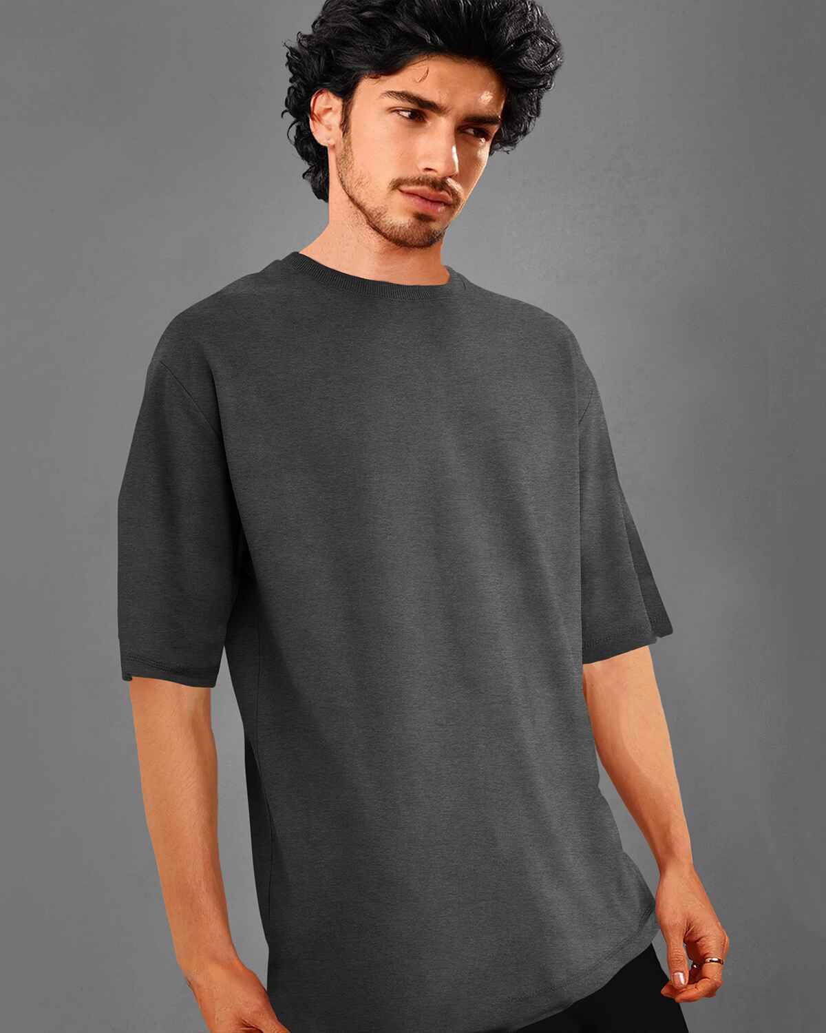 Dark Grey Men's Round Neck Solid Oversized T-shirt