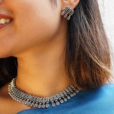 Teejh Jashwi  Choker Necklace Set