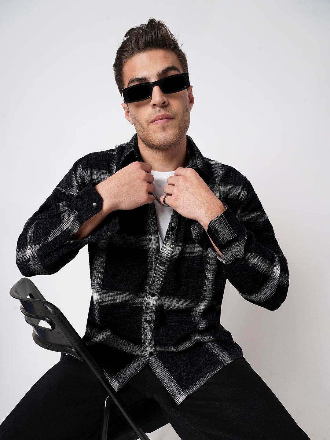 Black & White Broad Checks Double Flap Pocket Corduroy Shirt Buy only at ₹899