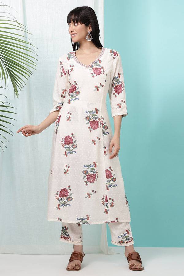 White Floral Printed Textured Dobby Flared Kurta