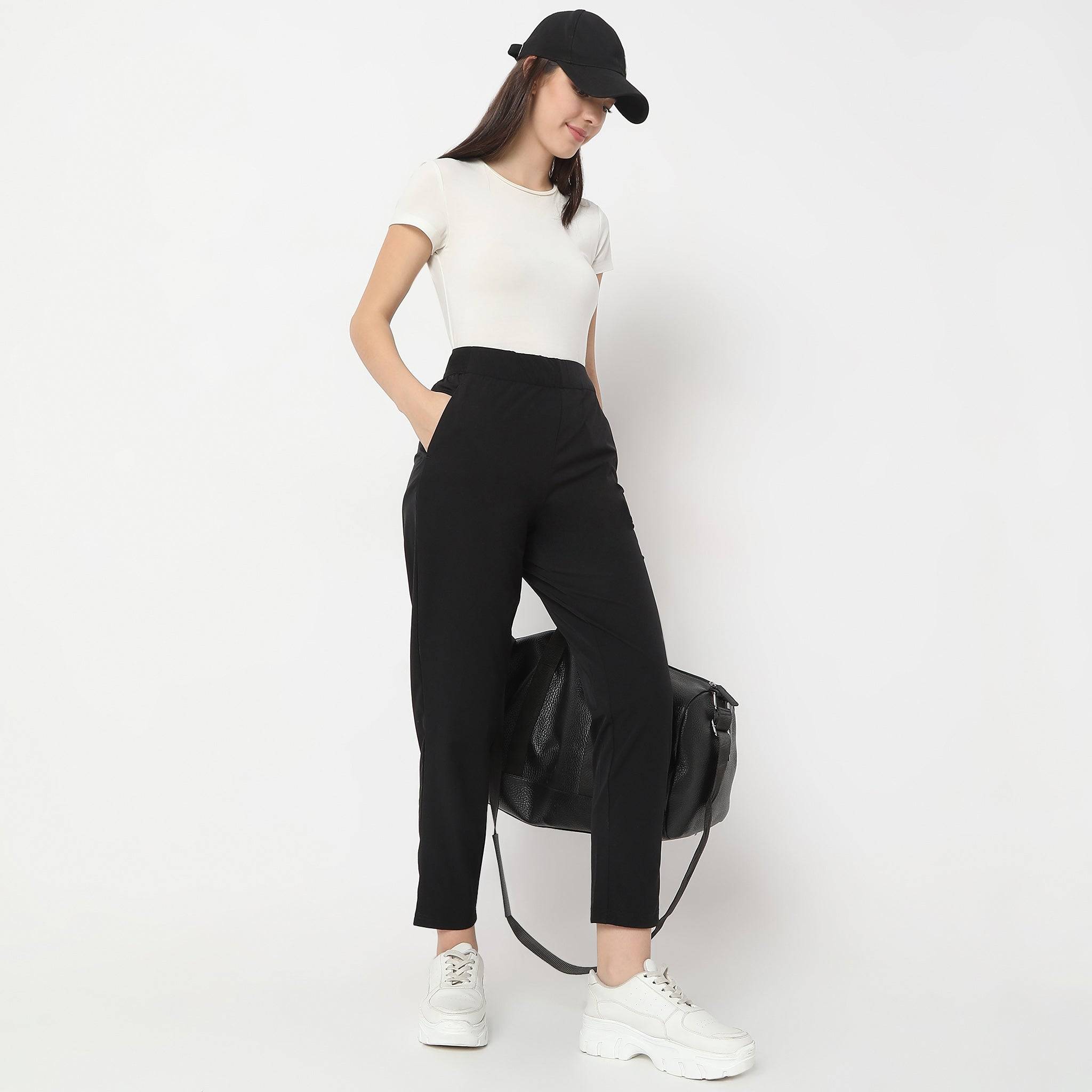 Slim Fit Ankle Length Mid Rise Leggings