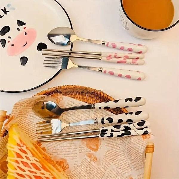 Random Print Premium Tableware Set Buy @ ₹149