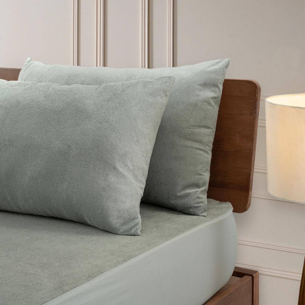 Waterproof Bamboo Pillow Protector | 28x18 in | Bamboo Terry | Set of 2 | Iron Grey | Zipper Closure | 200 GSM | Washable | Super Soft