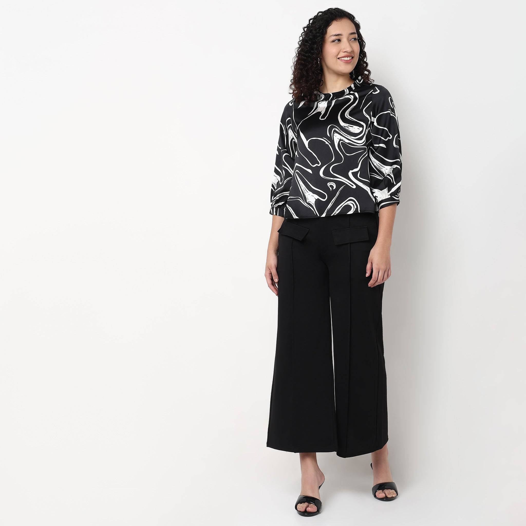 Abstract Printed Full Sleeve Top