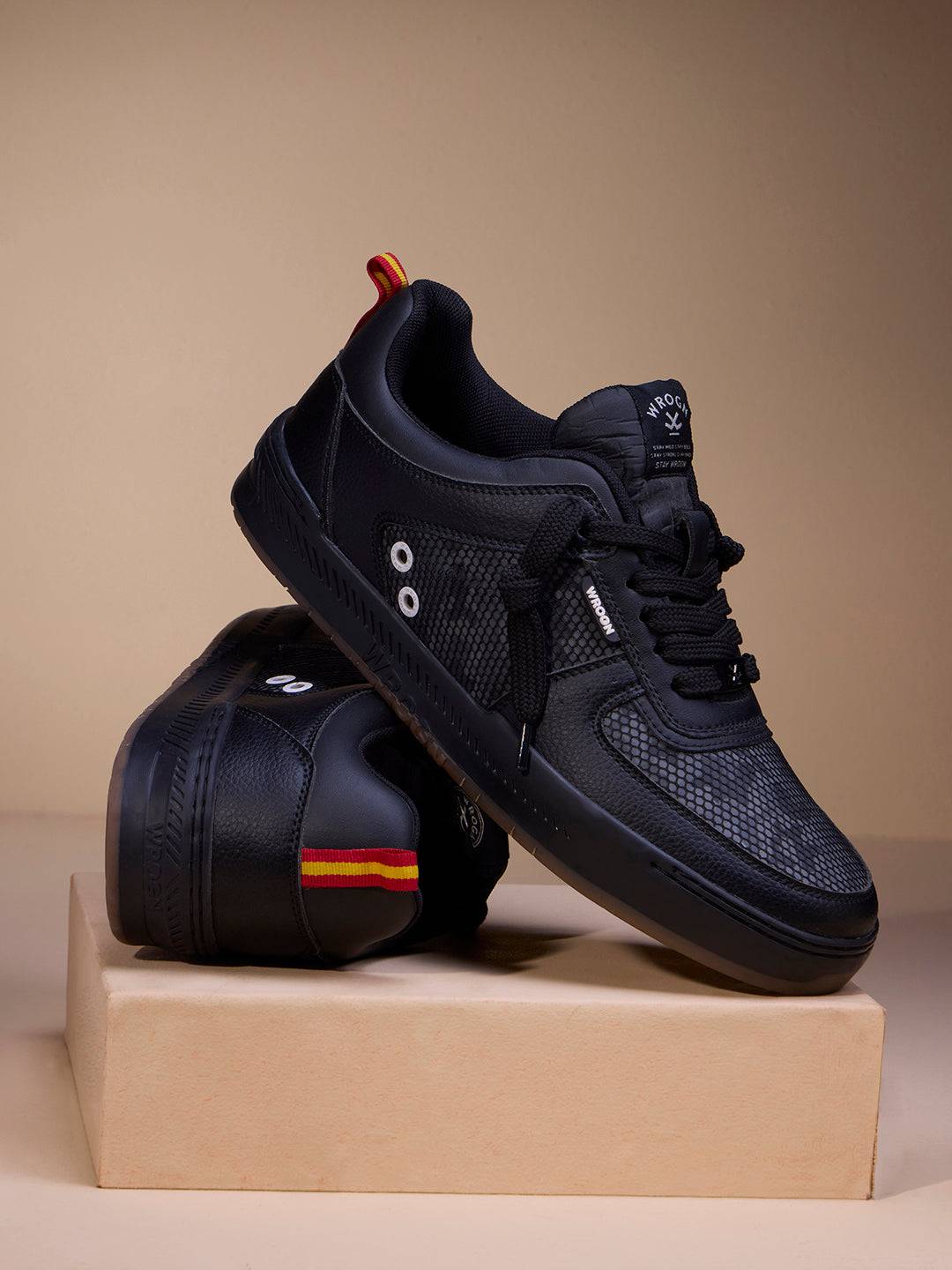 Sneakers | Negroni Nightfall