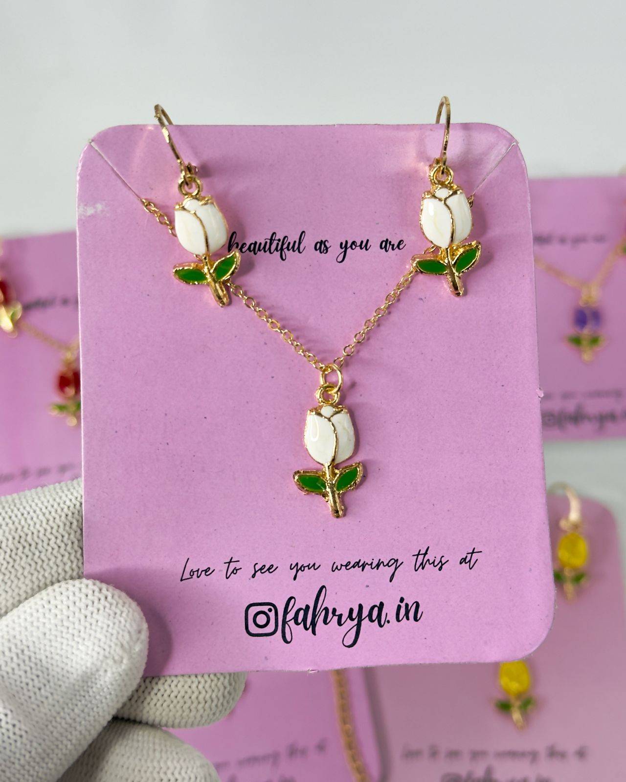 Flower Pendant Set buy only at ₹199