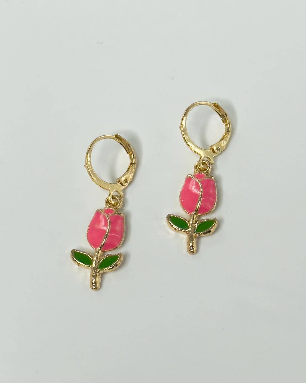 Flower Minimal Earrings buy only at ₹115