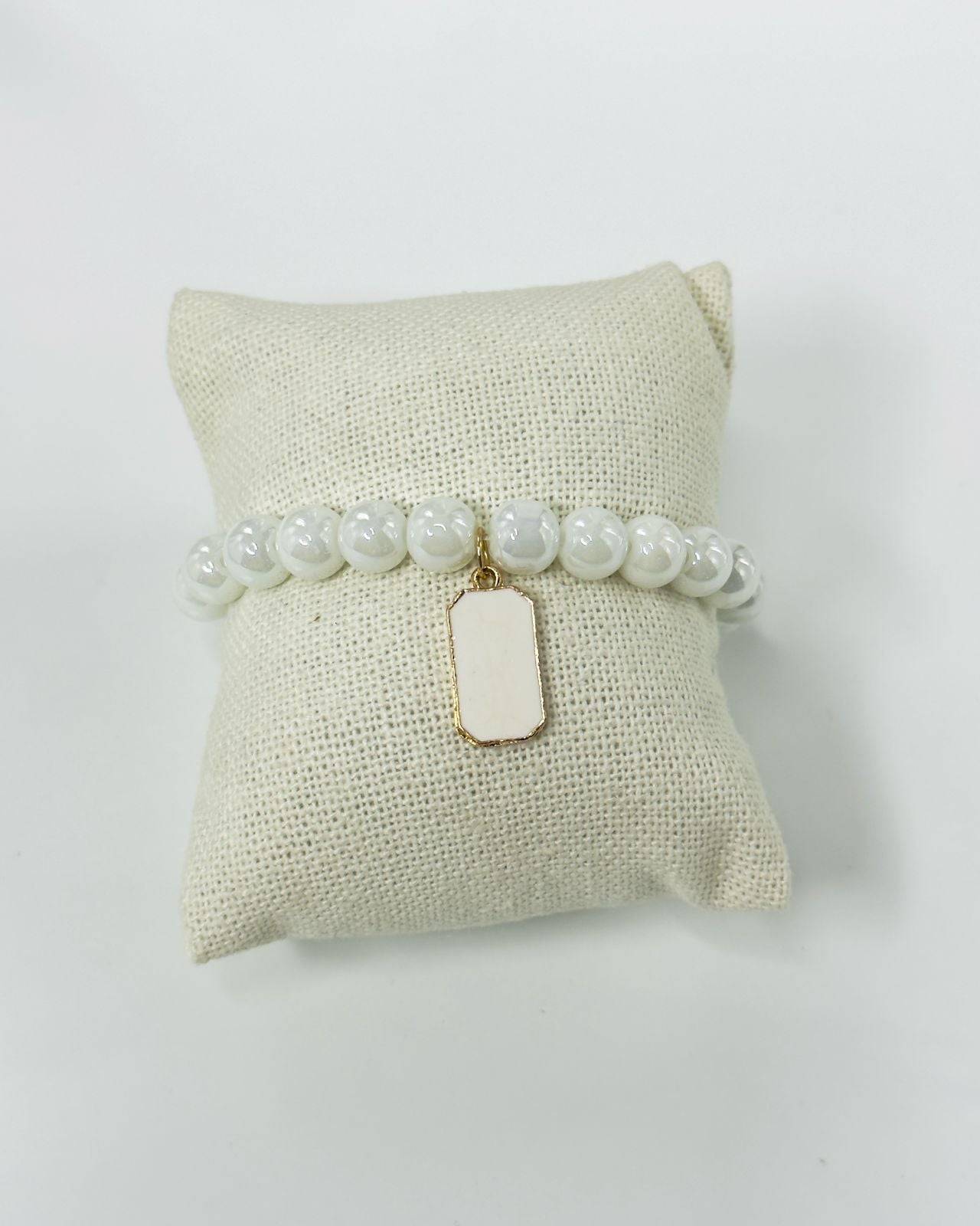 Bloc Charm Pearl Bracelet buy only at ₹112