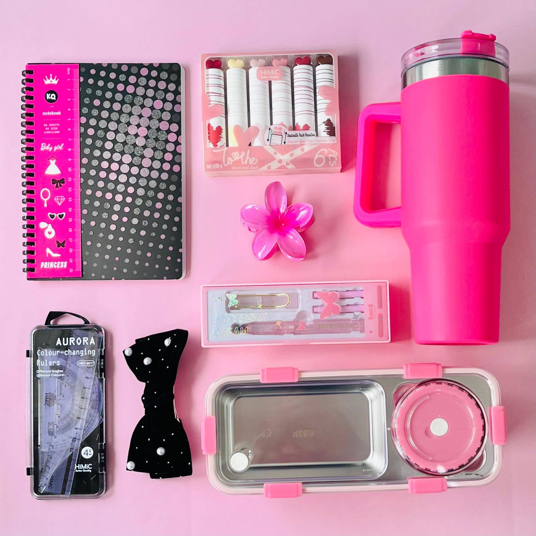 Glam Girl hamper box Buy @ ₹2499