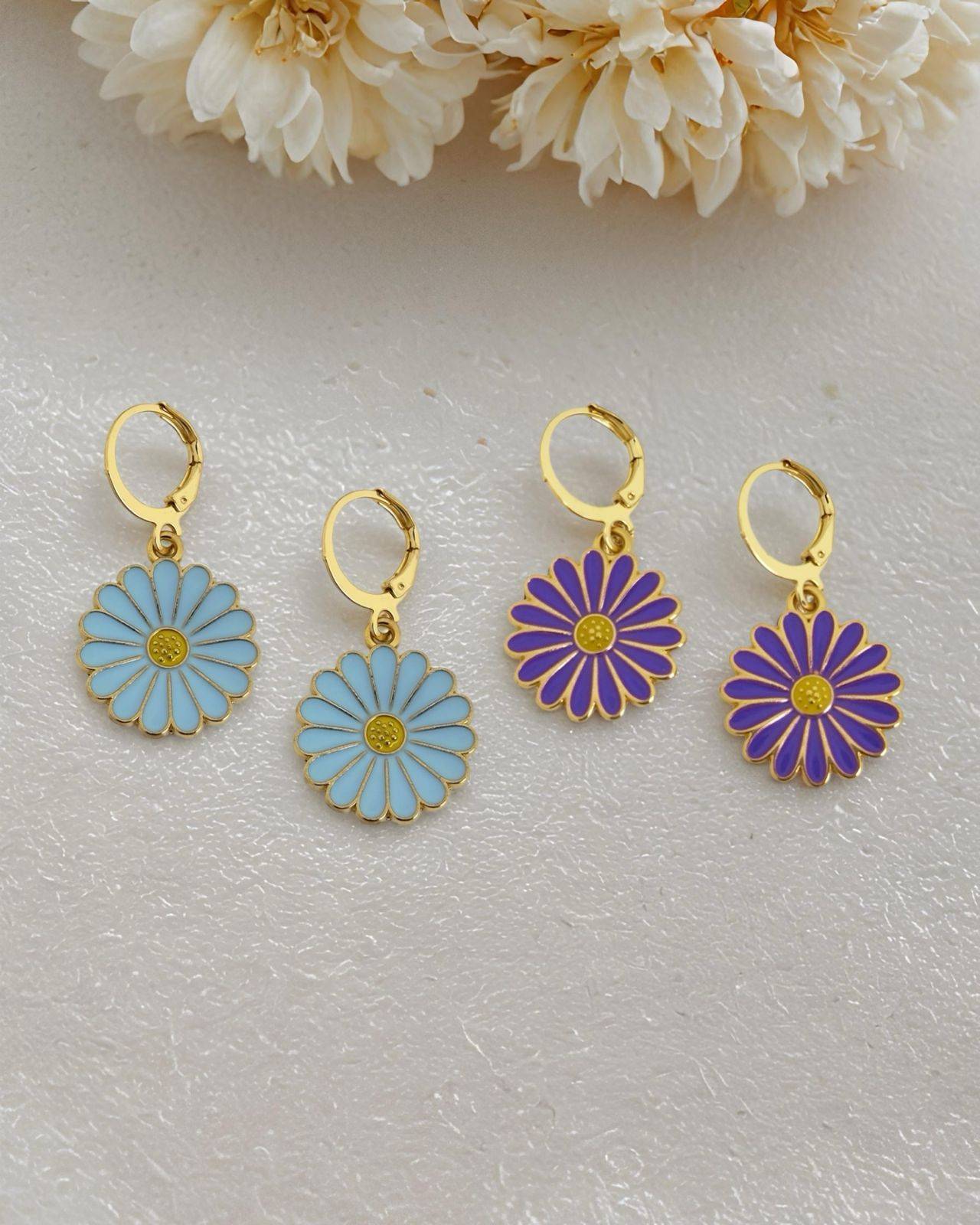Daisy Flower Earrings buy only at ₹132