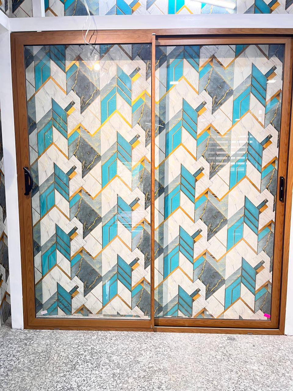 Aluminium sliding window