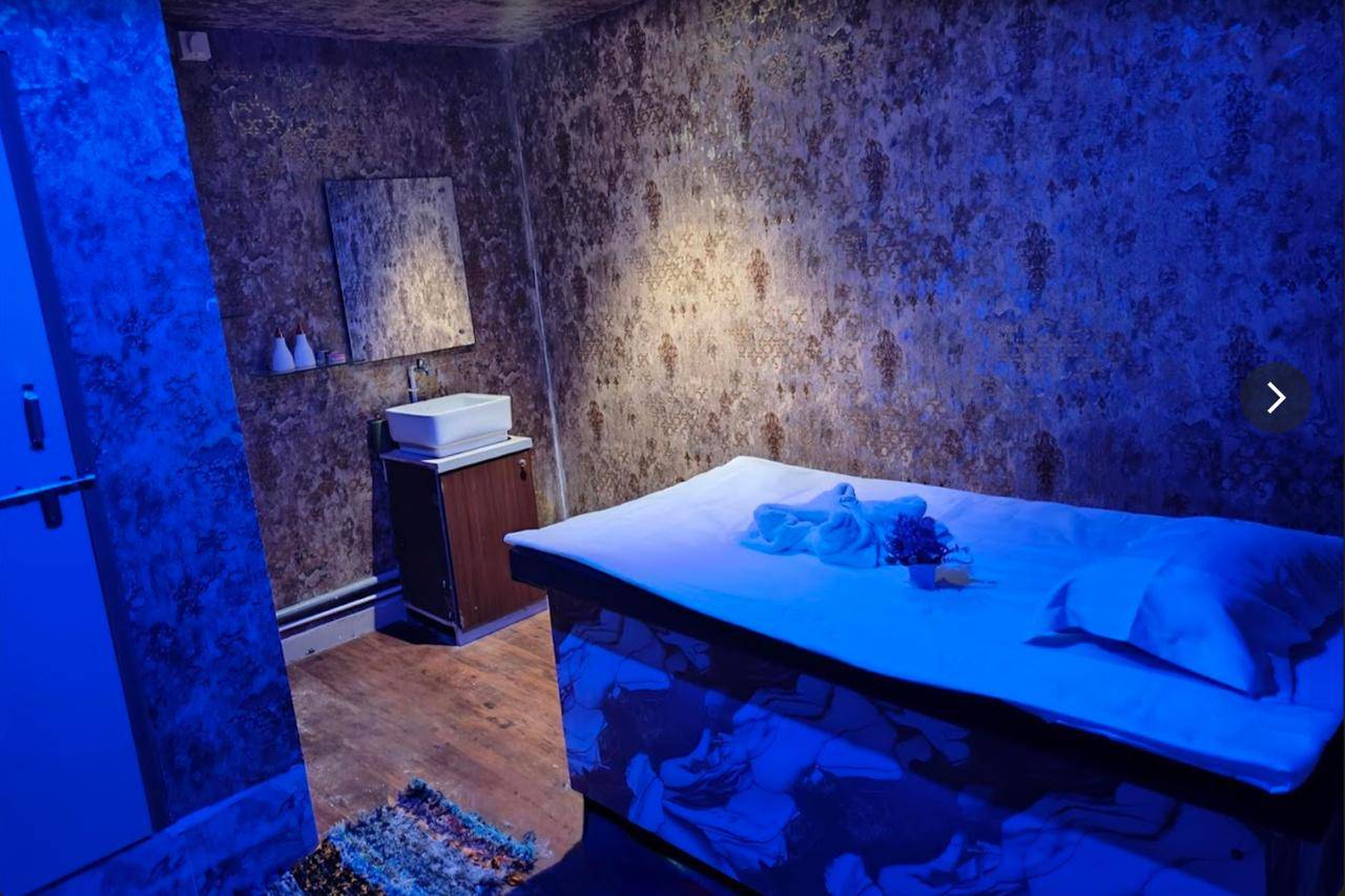 Aroma Full Body Massage