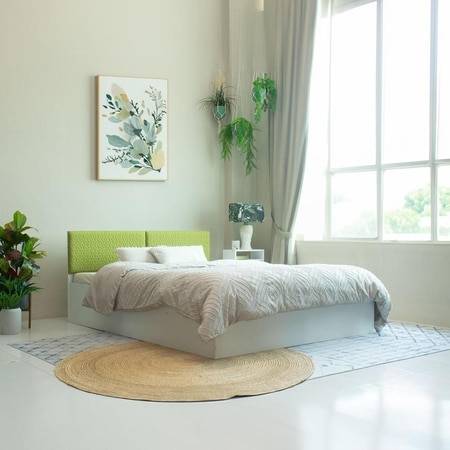 Saimaa Engineered Wood Queen Size Bed In White Finish