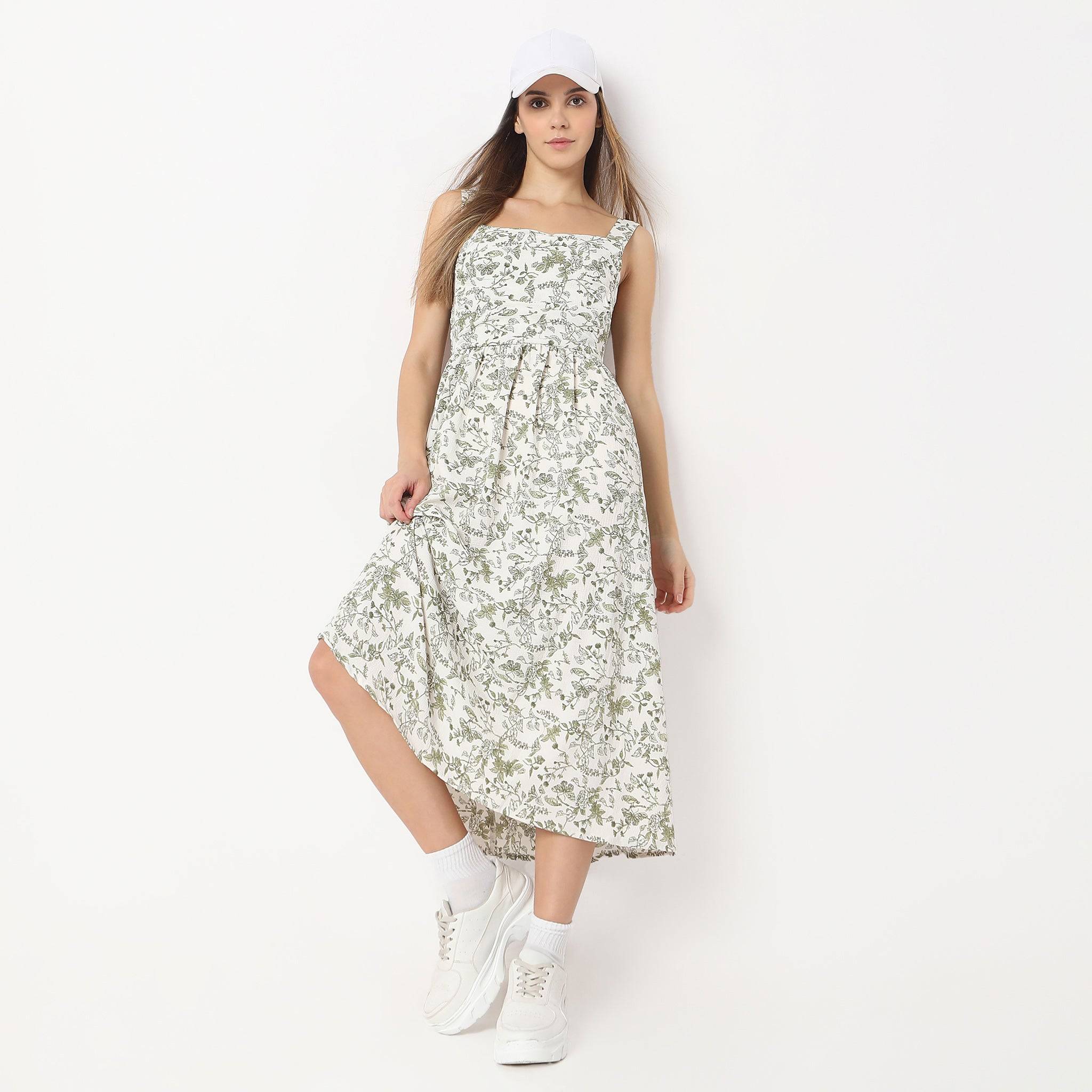 Flare Fit Printed Calf Length Square Neck Betty Sleeveless Dress