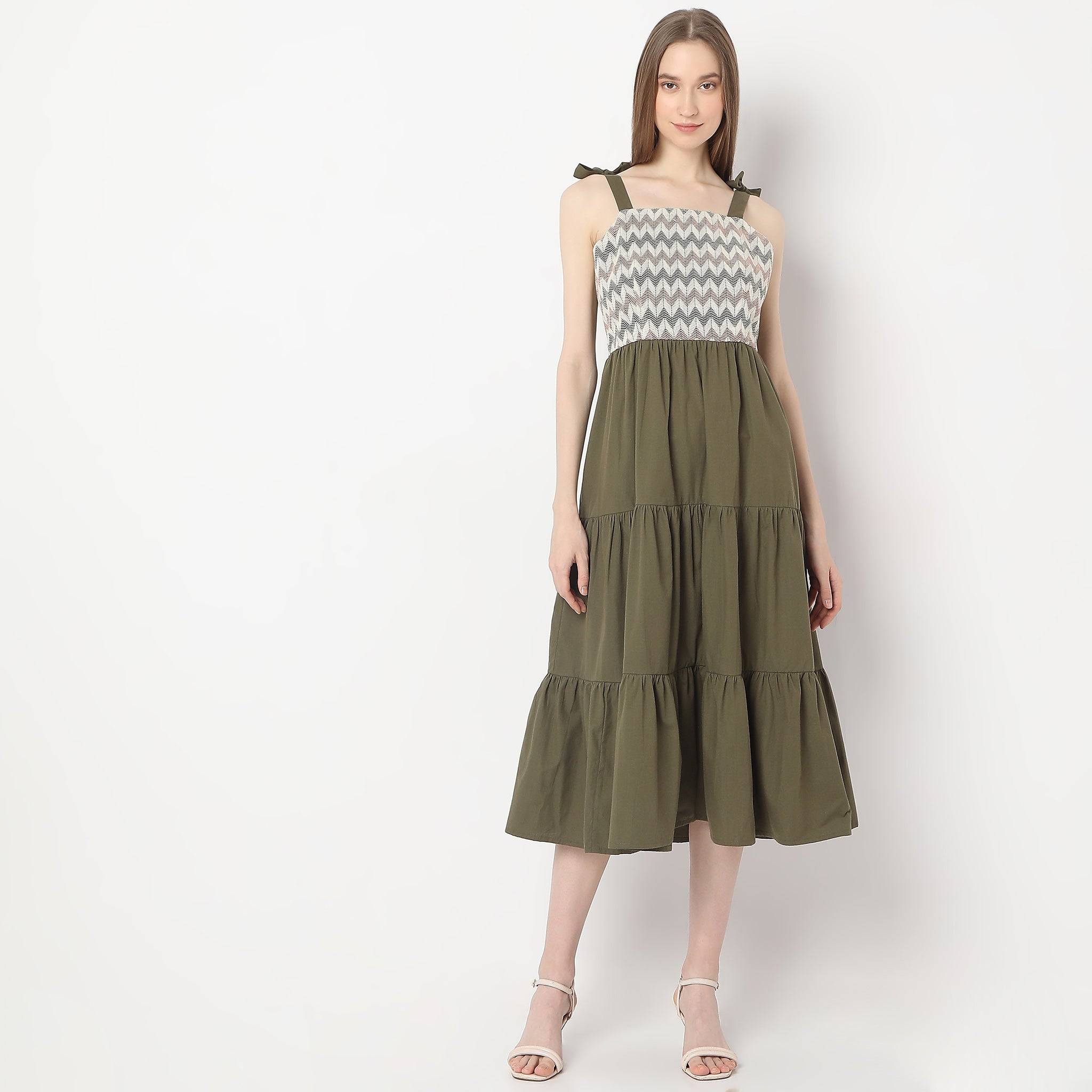 Tear Flare Knee Length Betty Dress